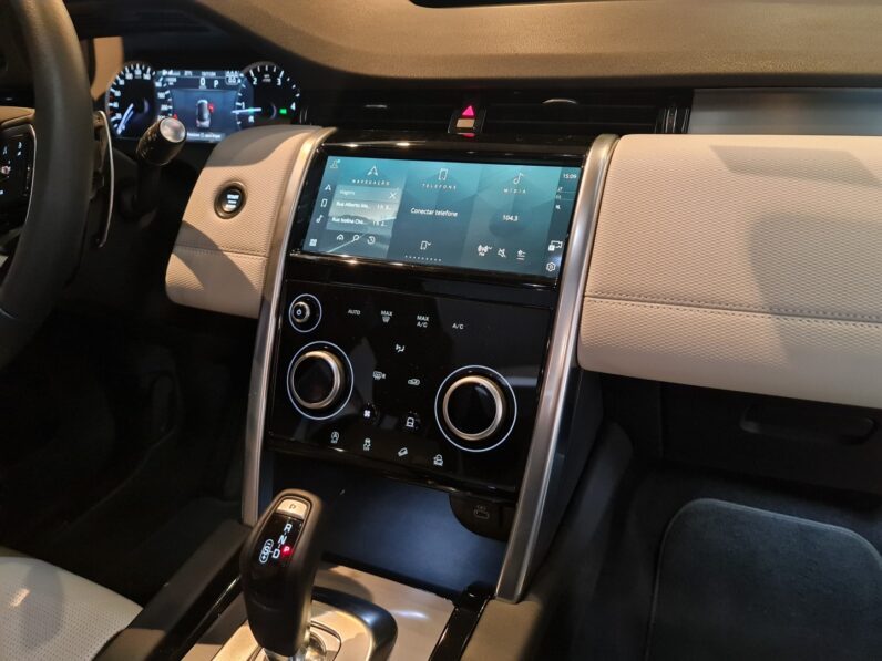 LAND ROVER DISCOVERY SPORT 2.0 D200 TURBO DIESEL SE AUTOMÁTICO