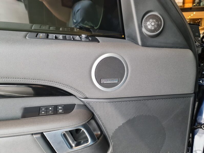 LAND ROVER DISCOVERY 3.0 D300 TURBO DIESEL HSE AUTOMÁTICO