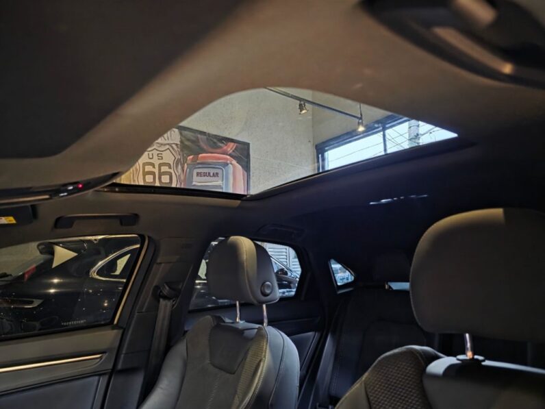 AUDI Q3 2.0 40 TFSI GASOLINA SPORTBACK PERFORMANCE BLACK QUATTRO TIPTRONIC