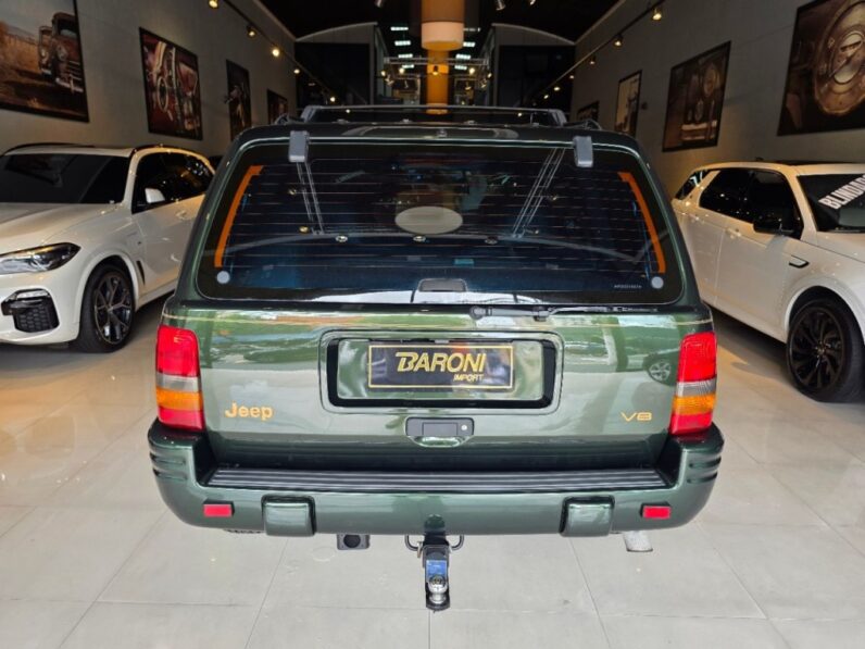 JEEP GRAND CHEROKEE 5.2 LIMITED 4X4 V8 16V GASOLINA 4P AUTOMÁTICO