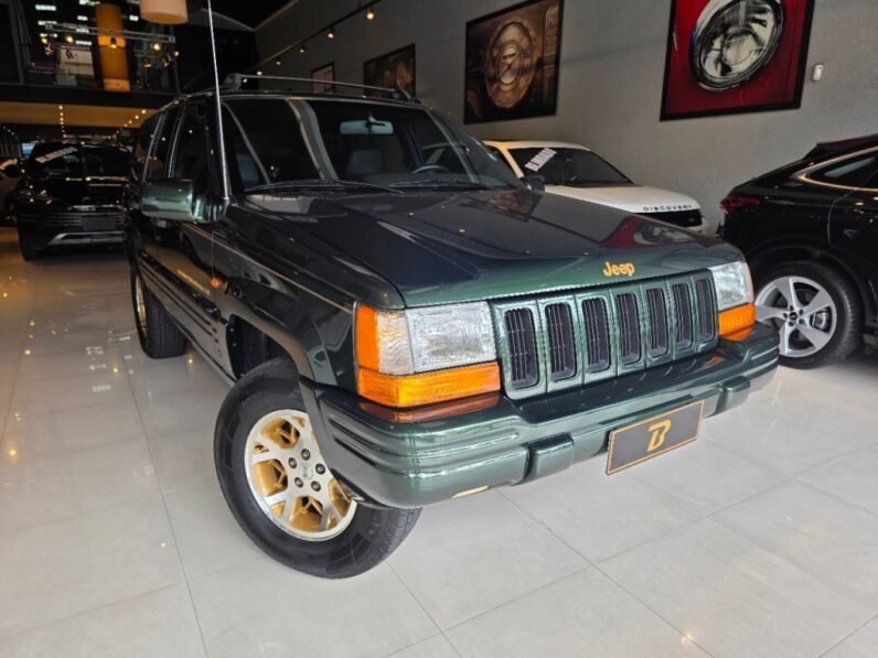 JEEP GRAND CHEROKEE 5.2 LIMITED 4X4 V8 16V GASOLINA 4P AUTOMÁTICO