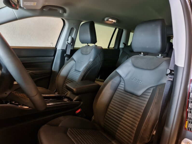 JEEP COMMANDER 1.3 T270 TURBO FLEX LIMITED AT6