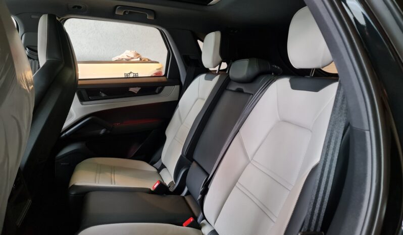 
								PORSCHE CAYENNE 3.0 V6 E-HYBRID AWD TIPTRONIC S full									