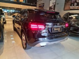 
										MERCEDES-BENZ GLA 200 1.6 CGI FLEX ENDURO 7G-DCT full									