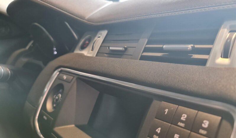 
								LAND ROVER RANGE ROVER EVOQUE 2.0 PURE 4WD 16V GASOLINA 4P AUTOMÁTICO full									