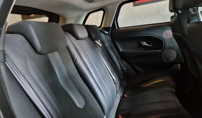 
								LAND ROVER RANGE ROVER EVOQUE 2.0 PURE 4WD 16V GASOLINA 4P AUTOMÁTICO full									