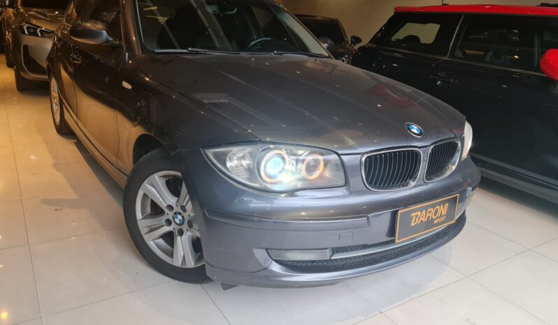 
								BMW 120i 2.0 TOP HATCH 16V GASOLINA 4P AUTOMÁTICO full									