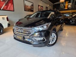 
										HYUNDAI SANTA FE 3.3 MPFI 4X4 7 LUGARES V6 270CV GASOLINA 4P AUTOMÁTICO full									