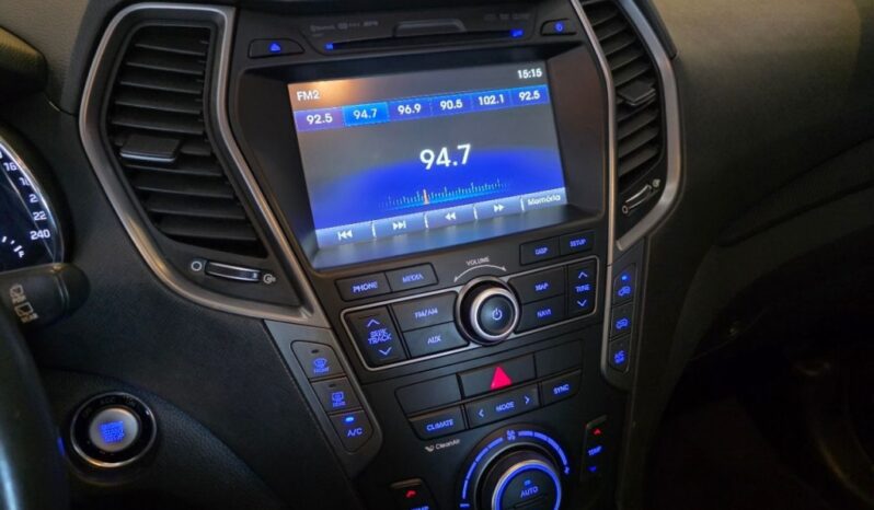 
								HYUNDAI SANTA FE 3.3 MPFI 4X4 7 LUGARES V6 270CV GASOLINA 4P AUTOMÁTICO full									