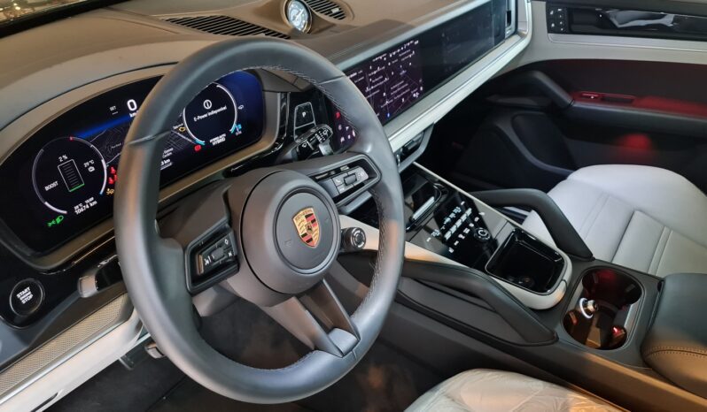 
								PORSCHE CAYENNE 3.0 V6 E-HYBRID AWD TIPTRONIC S full									