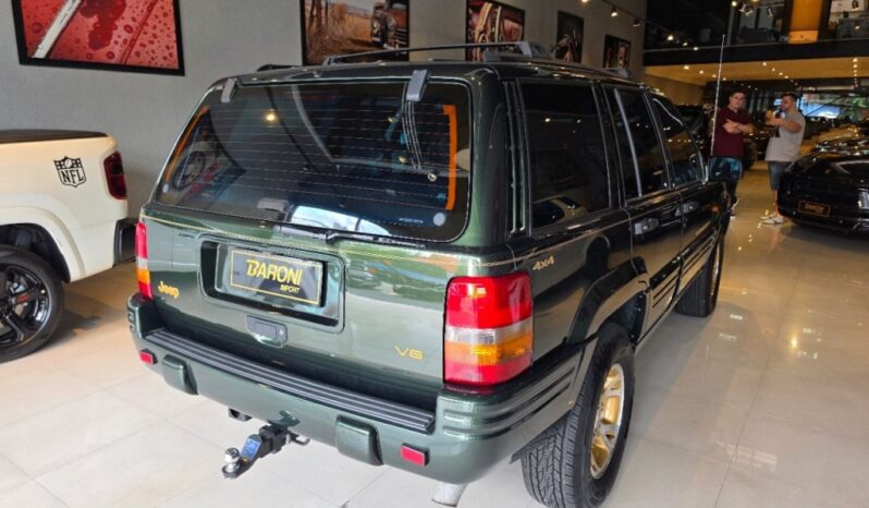 
								JEEP GRAND CHEROKEE 5.2 LIMITED 4X4 V8 16V GASOLINA 4P AUTOMÁTICO full									