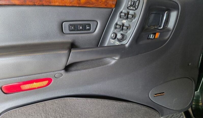 
								JEEP GRAND CHEROKEE 5.2 LIMITED 4X4 V8 16V GASOLINA 4P AUTOMÁTICO full									