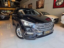 
										HYUNDAI SANTA FE 3.3 MPFI 4X4 7 LUGARES V6 270CV GASOLINA 4P AUTOMÁTICO full									