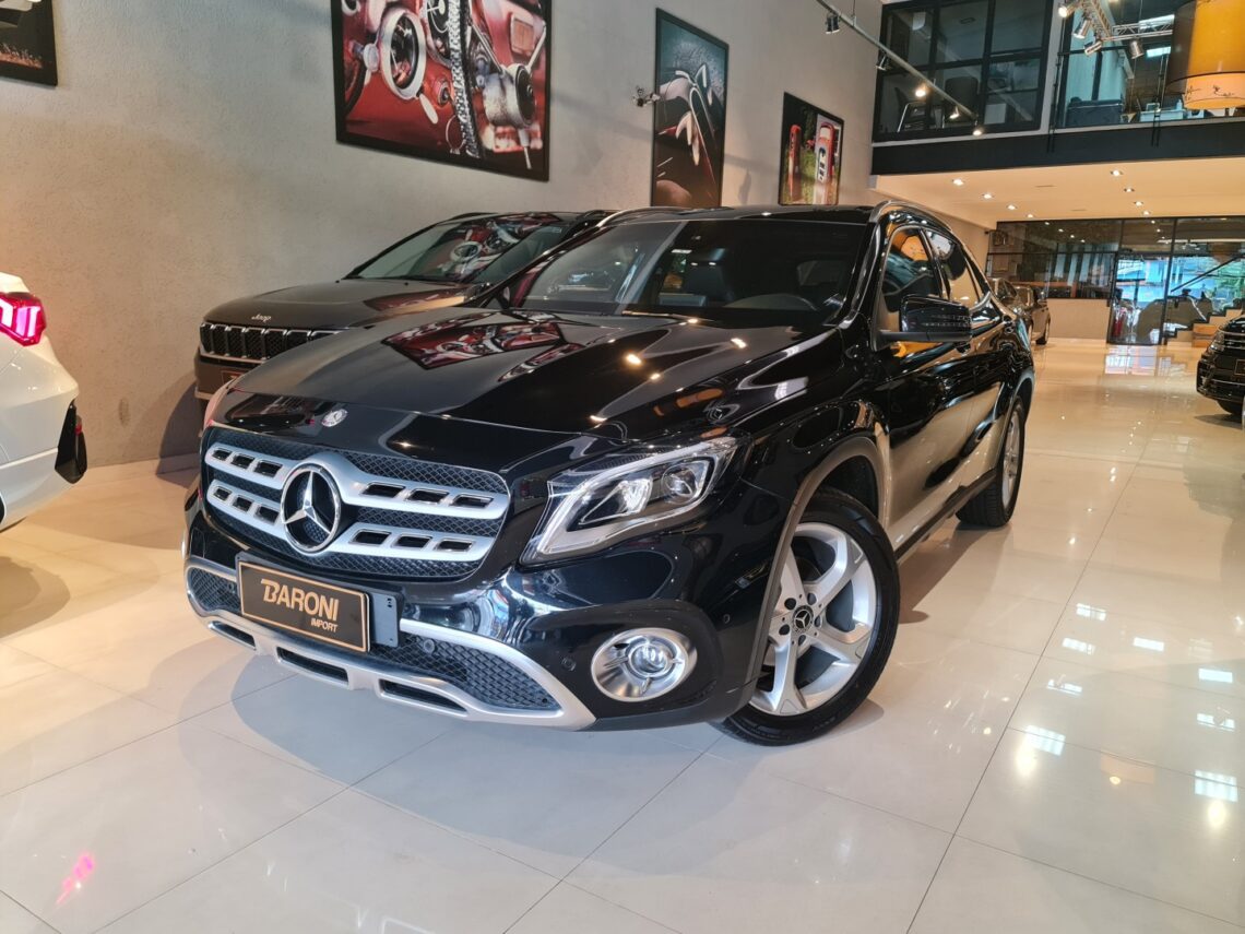 MERCEDES-BENZ GLA 200 1.6 CGI FLEX ENDURO 7G-DCT