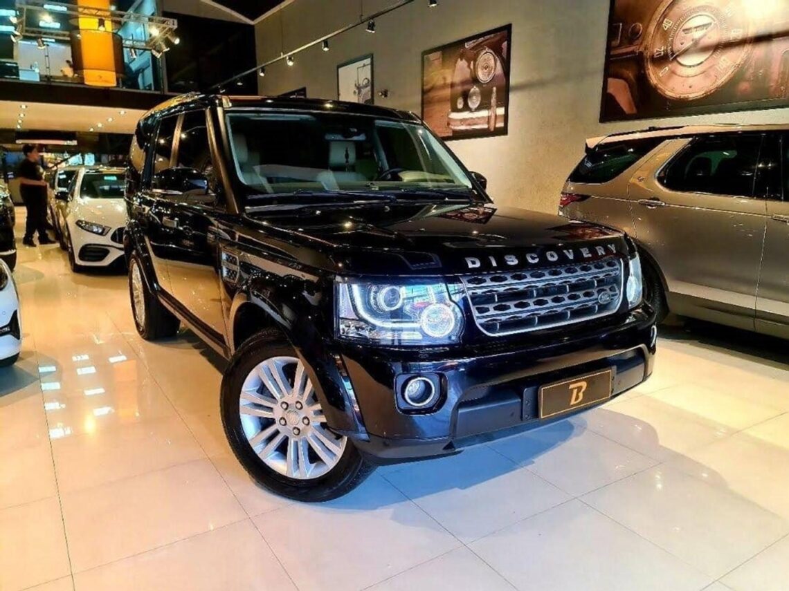 LAND ROVER DISCOVERY 4 3.0 SE 4X4 V6 24V BI-TURBO DIESEL 4P AUTOMÁTICO