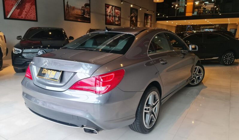 
								MERCEDES-BENZ CLA 200 1.6 URBAN 16V FLEX 4P AUTOMÁTICO full									