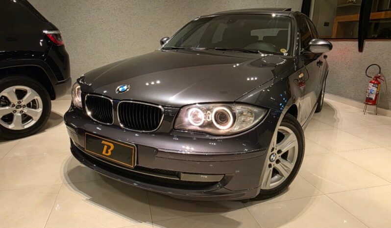 
								BMW 120i 2.0 TOP HATCH 16V GASOLINA 4P AUTOMÁTICO full									