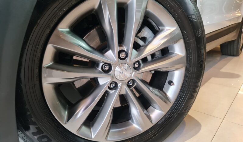 
								HYUNDAI SANTA FE 3.3 MPFI 4X4 7 LUGARES V6 270CV GASOLINA 4P AUTOMÁTICO full									