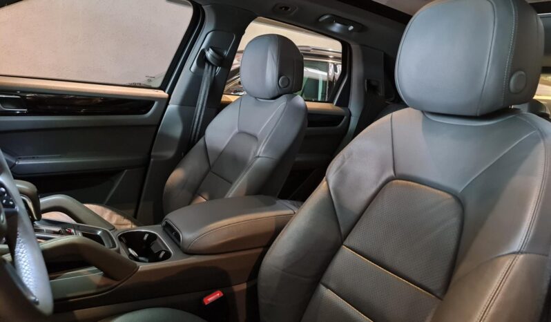 
								PORSCHE CAYENNE 3.0 V6 GASOLINA AWD TIPTRONIC S full									