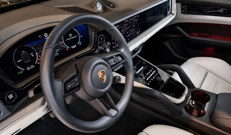 
								PORSCHE CAYENNE 3.0 V6 E-HYBRID AWD TIPTRONIC S full									