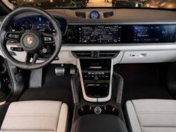 
										PORSCHE CAYENNE 3.0 V6 E-HYBRID AWD TIPTRONIC S full									
