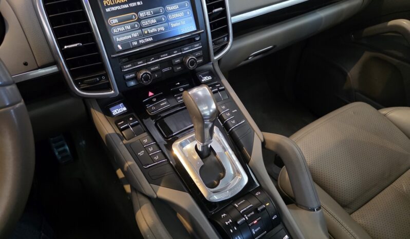 
								PORSCHE CAYENNE 4.8 S 4X4 V8 32V GASOLINA 4P TIPTRONIC full									