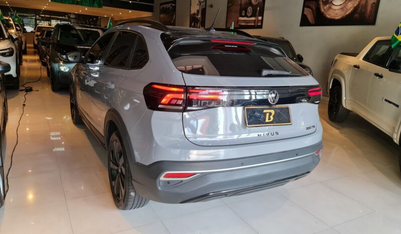 
								VOLKSWAGEN NIVUS 1.0 200 TSI TOTAL FLEX HIGHLINE AUTOMÁTICO full									