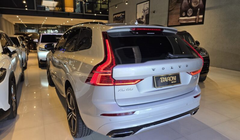 
								VOLVO XC60 2.0 T8 HYBRID R-DESIGN AWD GEARTRONIC full									