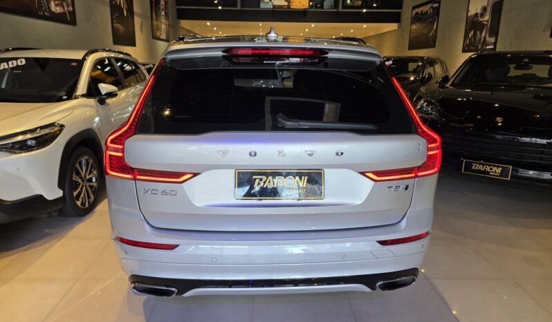 
								VOLVO XC60 2.0 T8 HYBRID R-DESIGN AWD GEARTRONIC full									