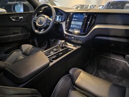 
										VOLVO XC60 2.0 T8 HYBRID R-DESIGN AWD GEARTRONIC full									