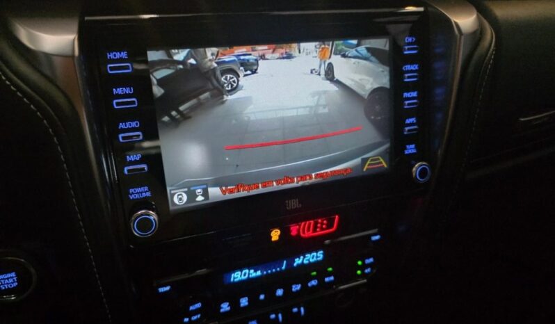 
								TOYOTA HILUX SW4 2.8 D-4D TURBO DIESEL SRX 4X4 AUTOMÁTICO full									