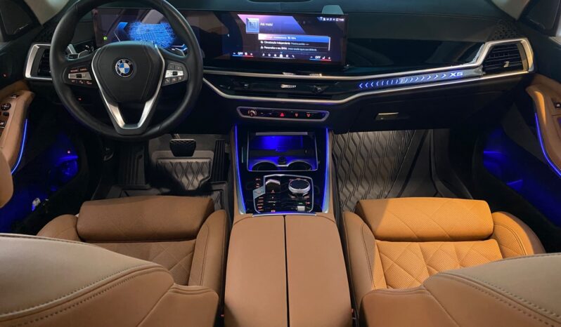 
								BMW X5 3.0 I6 TURBO HÍBRIDO XDRIVE50E X-LINE AUTOMÁTICO full									