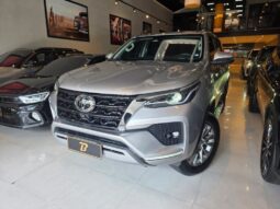 
										TOYOTA HILUX SW4 2.8 D-4D TURBO DIESEL SRX 4X4 AUTOMÁTICO full									