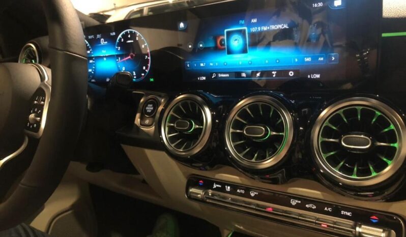 
								MERCEDES-BENZ GLB 200 1.3 MHEV PROGRESSIVE 7G-DCT full									
