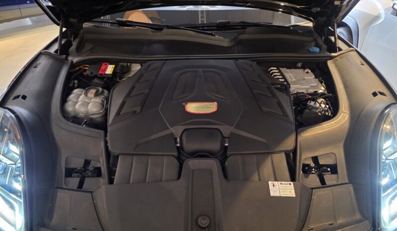 
								PORSCHE CAYENNE 4.0 V8 GASOLINA TURBO AWD TIPTRONIC S full									