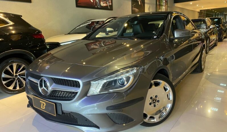 
								MERCEDES-BENZ CLA 200 1.6 URBAN 16V FLEX 4P AUTOMÁTICO full									