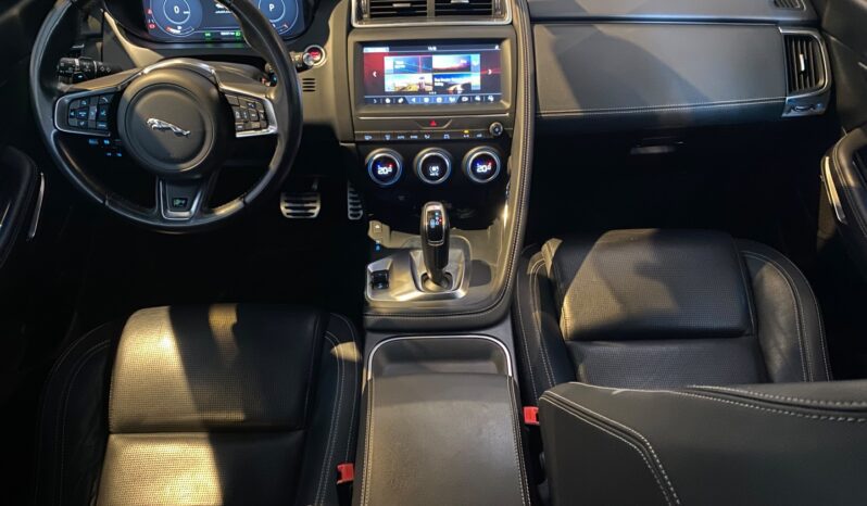 
								JAGUAR E-PACE 2.0 16V P300 GASOLINA R-DYNAMIC SE AWD AUTOMÁTICO full									