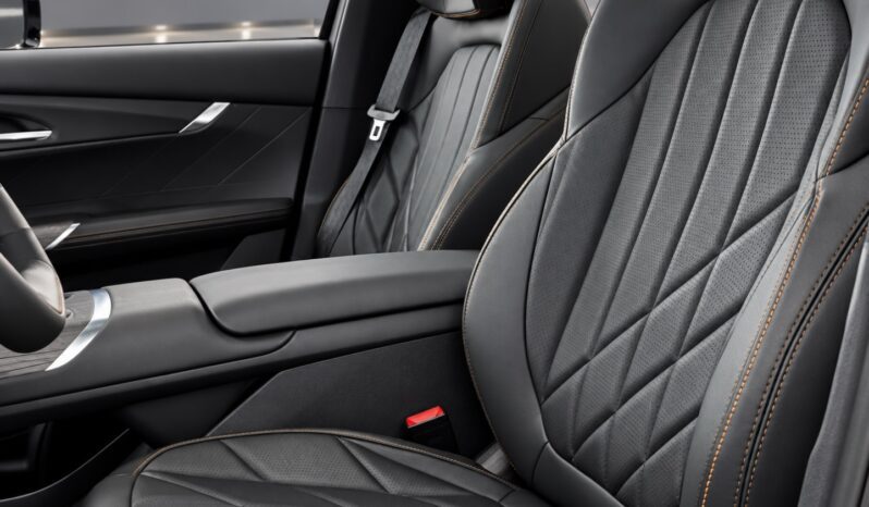 
								CAOA CHANGAN CS75 1.5 TGDI FLEX INFINITY 8AT full									